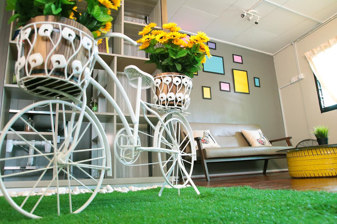 A Pousada The Bunk By Olive Malacca Exterior foto